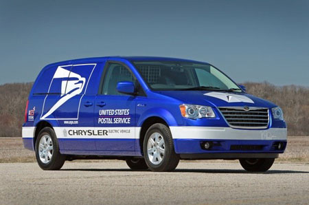 Battery Powered EV Minivan Acquired By USPS This Year