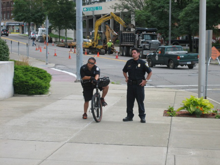 Cops Up Henry Street Watch