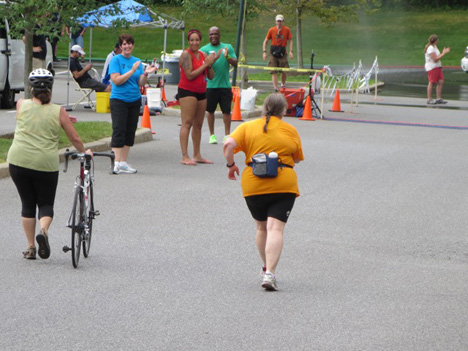 The Wife Streaks To The Finish