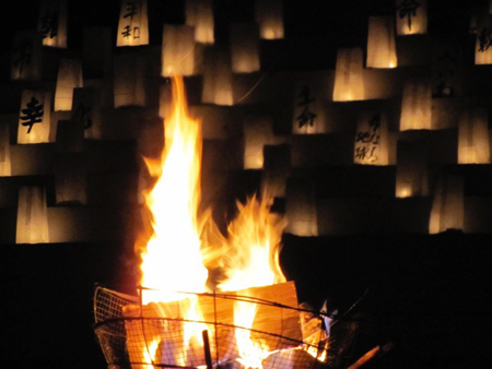 Lanterns made of paper bags, Hiroshima Commemoration, 2010