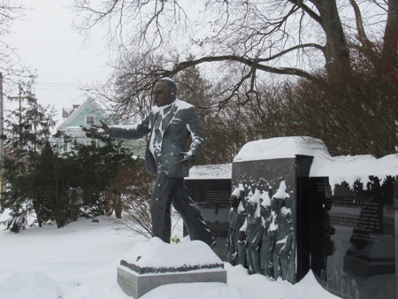 Martin Luther King In Lincoln Park Neglected On His Day
