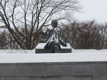 No Politicians Gathered Beneath Martin To Address The Despised Proletariat This Year