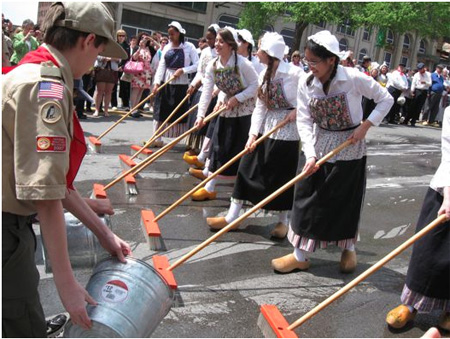 Okay, This Is How They Clean State Street Before The Tulip Festival, May 2011, In My Neighborhood They Use Machines