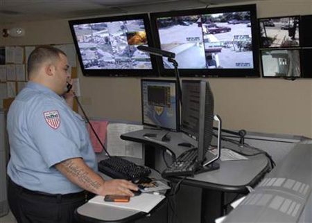 Albany NY Police Dispatcher At Work In 2009