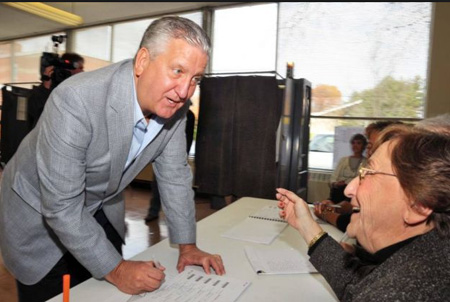 Jerry Jennings Voting In 2009