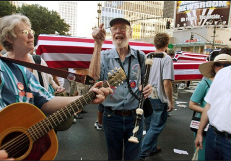 Pete Seeger Outside The Re-pub National Convention, NYC 2004