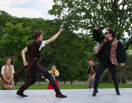 Pointless Violence In Lincoln Park: The First Swordfight Of Romeo And Juliet