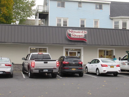 The Stewarts On Morton Avenue Four Days Before Closing Supposedly For Lack Of Business