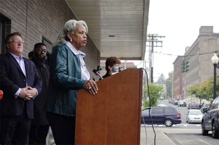 Hearst Times Union Photo Of The Press Conference With Wanda Wiilingham And Dan McCoy Behind Her, Note How Mayor Kathy Sheehan’s Face (center) Is Obscured, A Thing They Often Do Deliberately