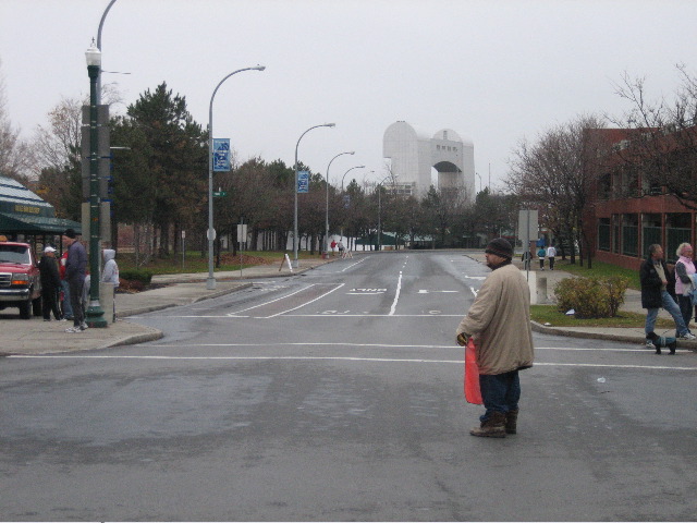 Waiting for the runners to return